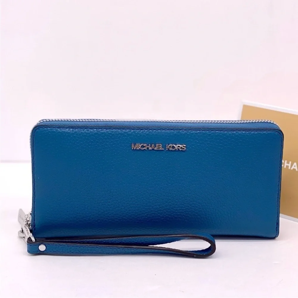 Michael Kors Large Leather Continental Wallet Wristlet Teal
